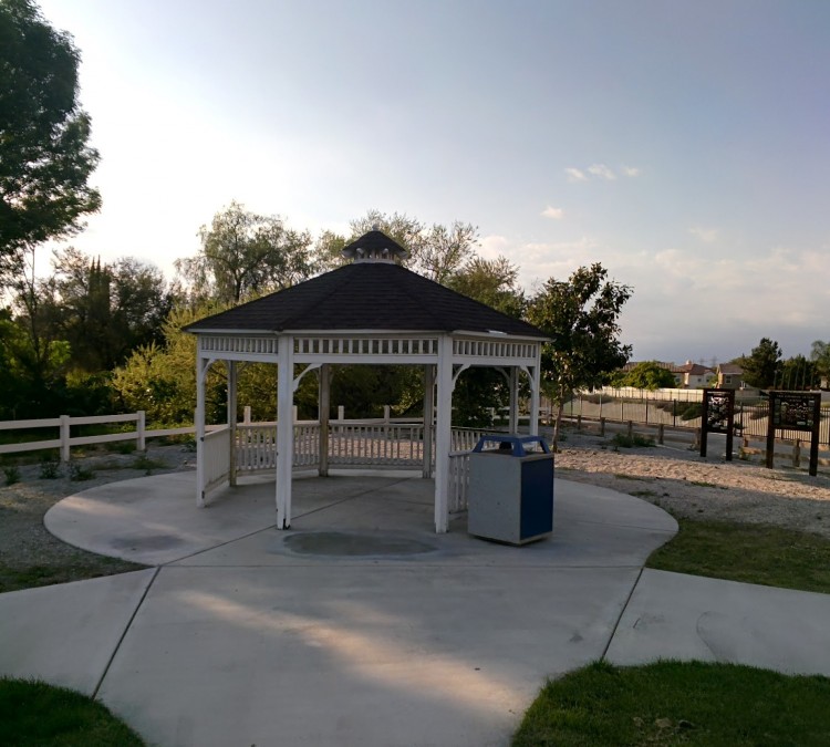Bryn Mawr Veterans Memorial Park (Loma&nbspLinda,&nbspCA)